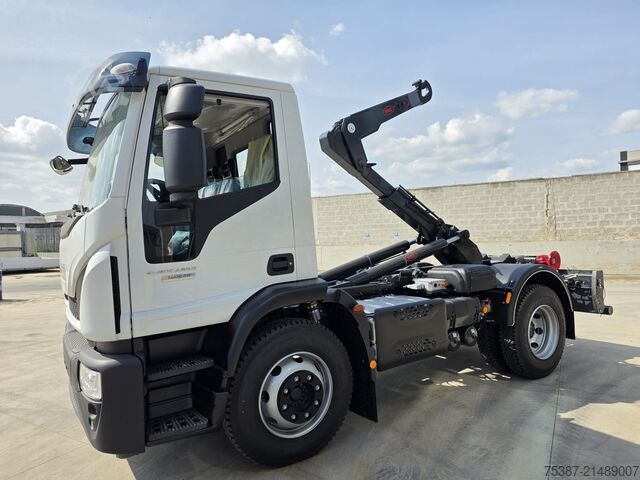 Roll-off tipper truck IVECO 140E28
