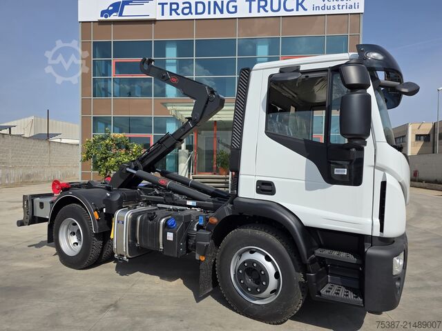 Roll-off tipper truck IVECO 140E28