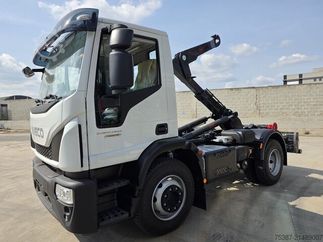Roll-off tipper truck IVECO 140E28