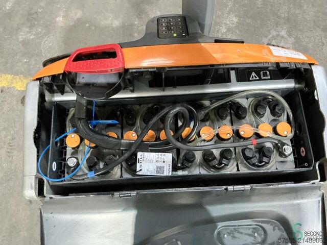 Pallet truck Still EXU20