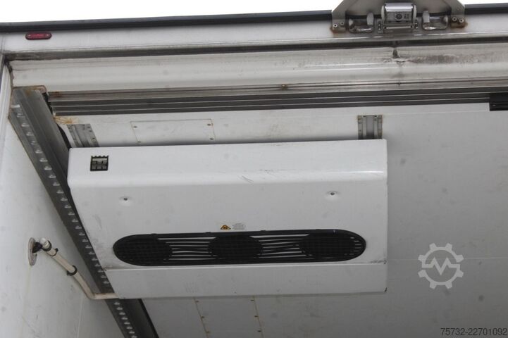 Refrigerated truck Mercedes-Benz Actros 1830 E6 TK T-1200R Multi Bi-Temp LBW AHK