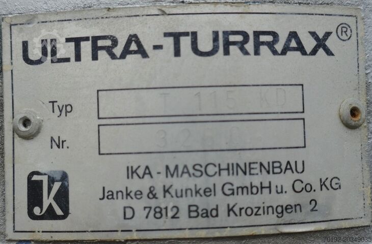 250 liter heatable/coolable pressure vessel made of V2A with dispersing agitator. Schwarz B0055