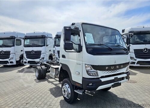 LKW-Fahrgestell Fuso Canter 6C18 4x4 Fahrgestell