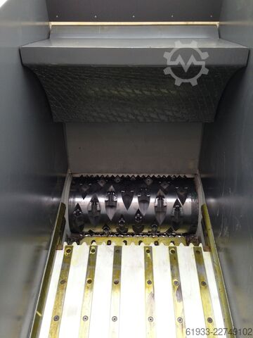 Single Shaft Shredder Genox V800