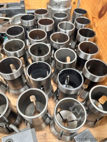 Spannzangen- und Werkzeugaufnahmen Drehaufnahmen und Spannzangen VDI30 Aufnahmen, 173 E Spannzangen