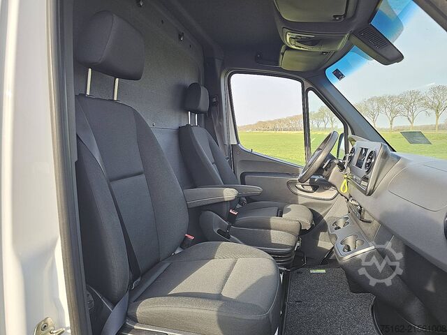 Hochdachkombi MERCEDES-BENZ SPRINTER 314 L1H1 Automaat Mbux