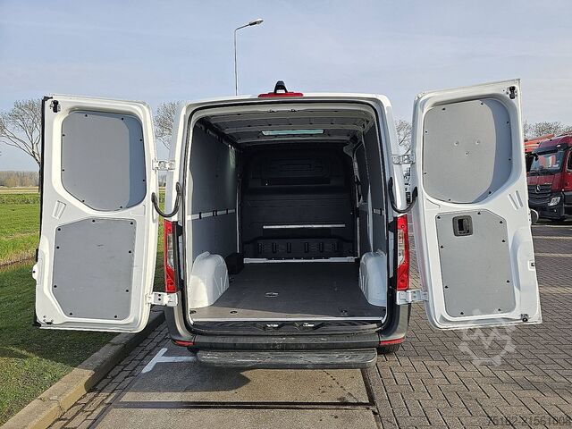 Hochdachkombi MERCEDES-BENZ SPRINTER 314 L1H1 Automaat Mbux