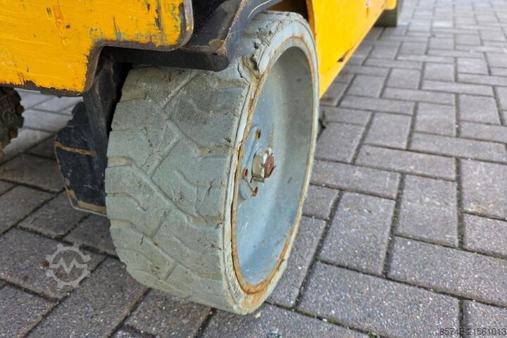 Scherenhebebühne Haulotte Compact 10N Electric, 10m Working Height, 230kg Ca