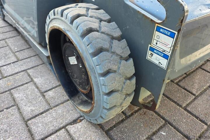 Scherenhebebühne Haulotte STAR 10 Electric, 10m Working Height, 3m Reach, 20