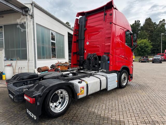 Jumbo truck VOLVO FH 460 4x2 lowdeck