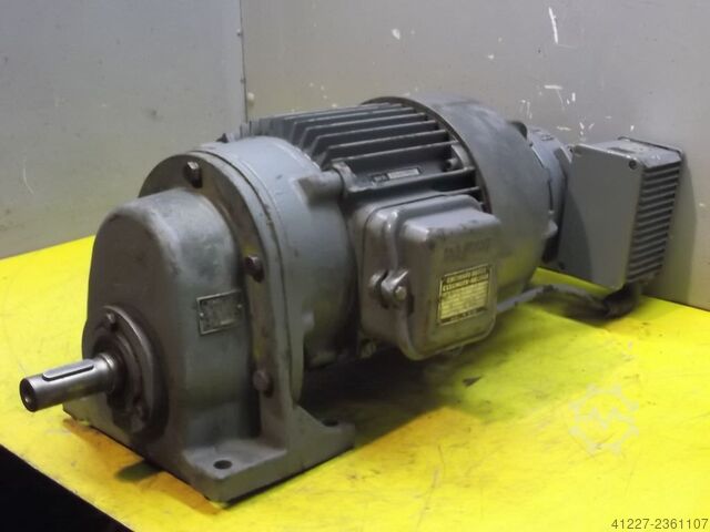 Gear motor 2.2 kW 490 rpm Bauer D142E/146k