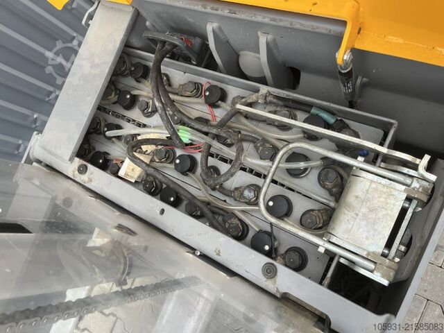 Fahrerstandstapler Jungheinrich ERD220