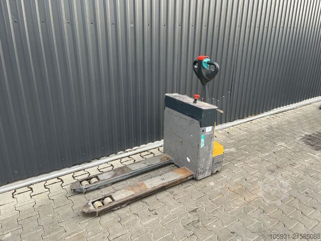 Niederhubwagen Jungheinrich EJEM13