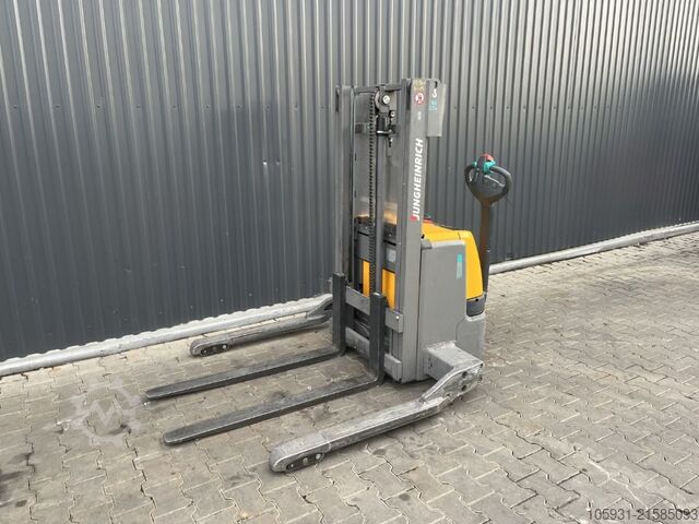Deichselstapler Jungheinrich EJCB12