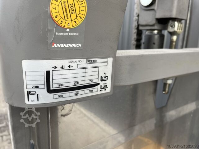 Deichselstapler Jungheinrich EJCB12