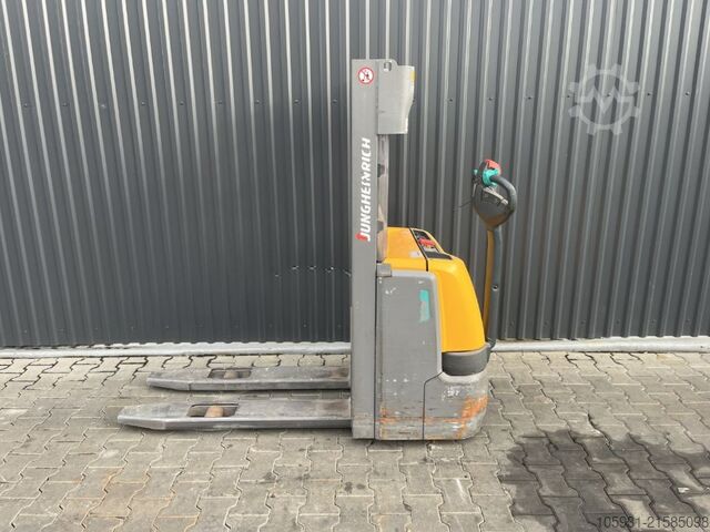 Deichselstapler Jungheinrich EJC112