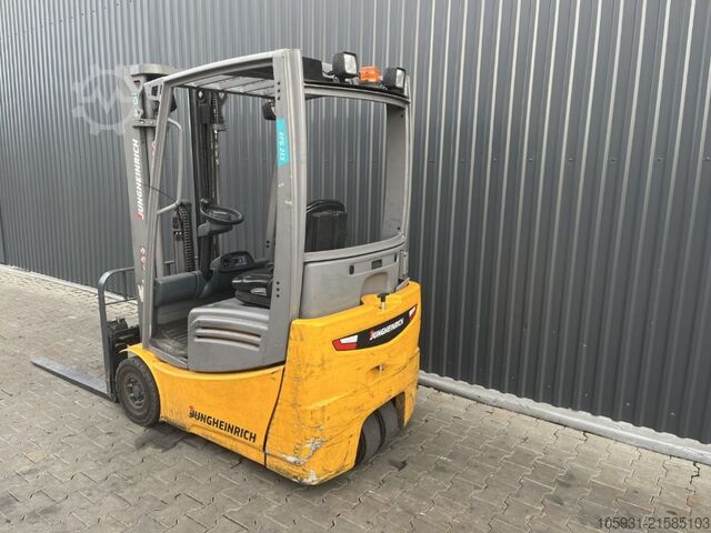 Elektro 3 Rad-Stapler Jungheinrich EFG215