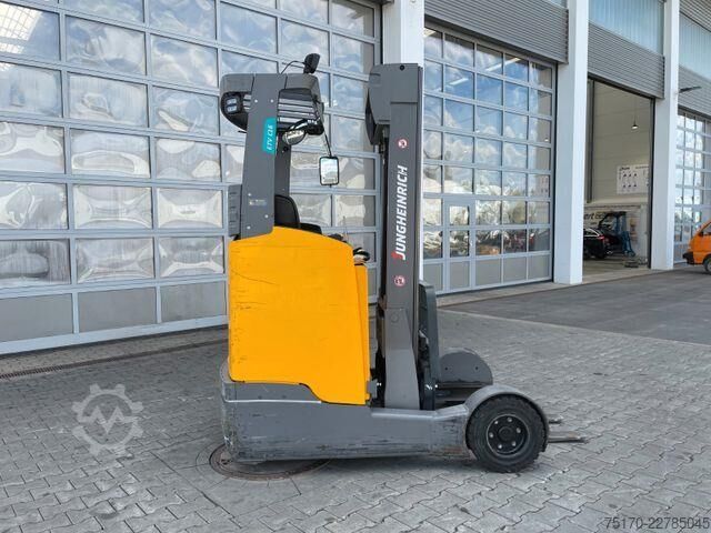Reachtruck Jungheinrich ETV C16 / Triplex 5.72m / SS / nur 2.953h / 2016