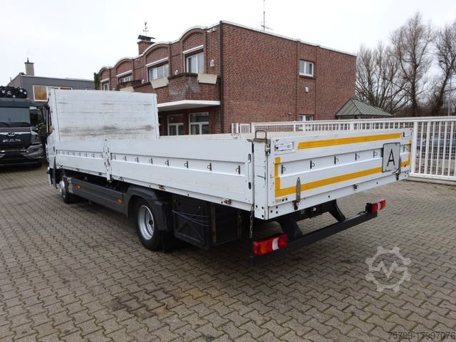 Flatbed truck MERCEDES-BENZ 818 Atego Pritsche