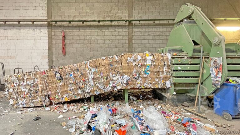 Ballenpresse 140 t mit Förderband u. Drahtzugstationen Bollegraaf Recycling Machinery B.V. HBC 140