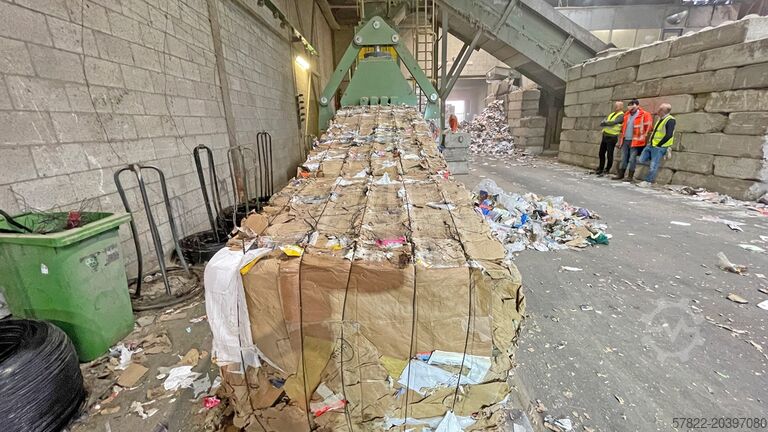 Ballenpresse 140 t mit Förderband u. Drahtzugstationen Bollegraaf Recycling Machinery B.V. HBC 140