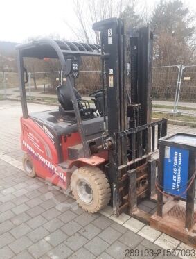 Geländestapler Manitou ME 425 C 2,5 t Elektro