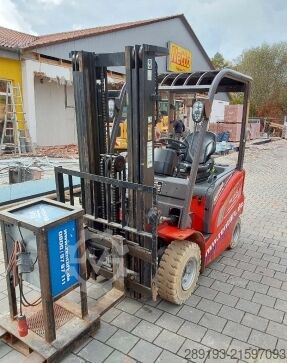 Geländestapler Manitou ME 425 C 2,5 t Elektro