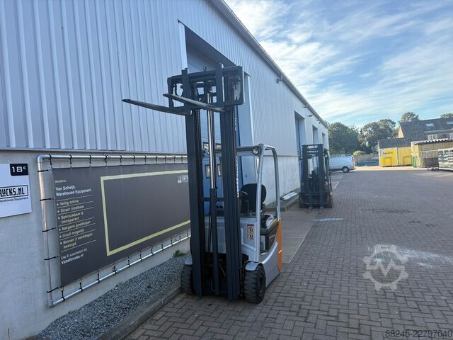 VS-23002 Electric triplex mast forklift Still RX50-10 STILL RX50-10