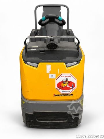 Niederhubwagen Jungheinrich ECE 225 // Horizontal-Kommissionierer // Initialhu