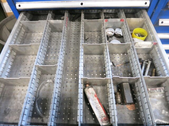 Schubladenschränke  2 Stueck