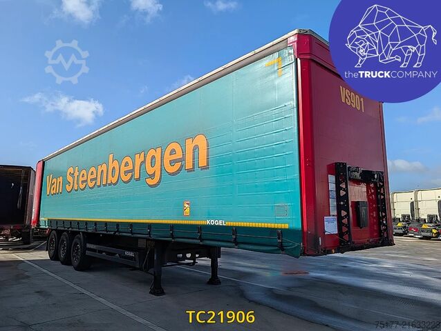 Sliding tarpaulins Kögel 