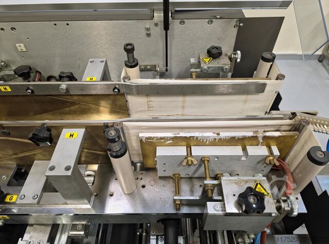 Doppelseitige Kantenanleimmaschine IMA AC60 A
