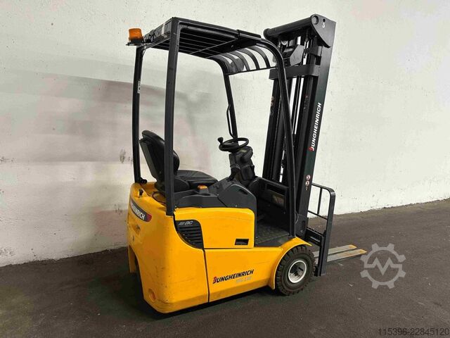 Electric 3-wheel forklift Jungheinrich EFG 110 - TRIPLEX 5,5 m