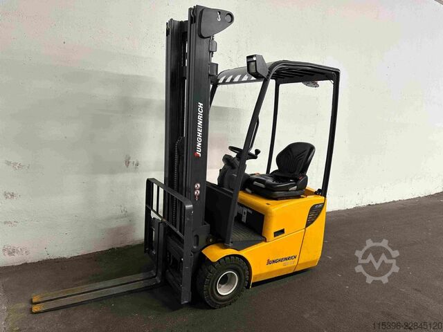Electric 3-wheel forklift Jungheinrich EFG 110 - TRIPLEX 5,5 m