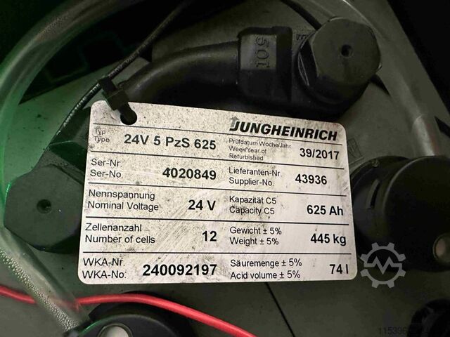Electric 3-wheel forklift Jungheinrich EFG 110 - TRIPLEX 5,5 m