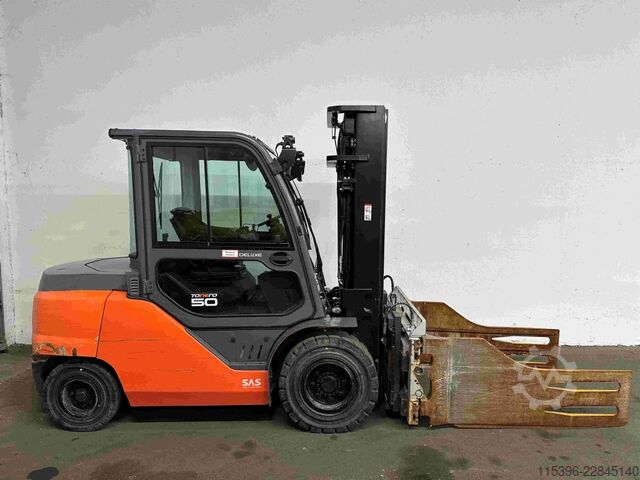 Diesel Forklift Toyota 40-8FD50N - TRIPLEX 5 m