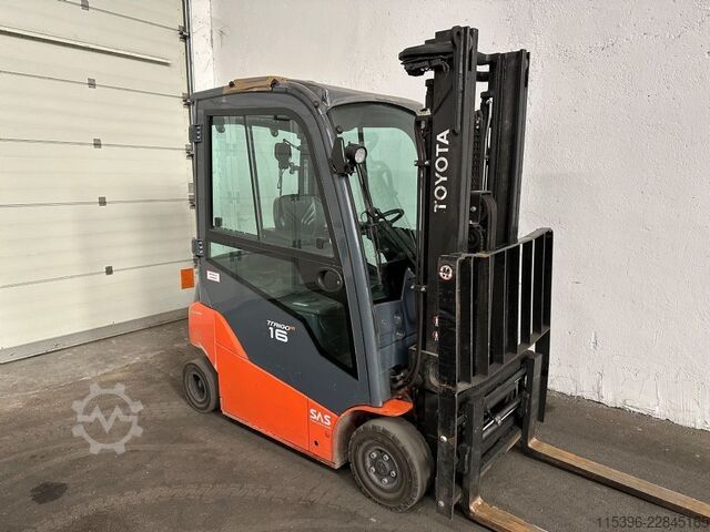 Electric 4-wheel forklift Toyota 8FBM16T - FREIHUB-MAST !!!