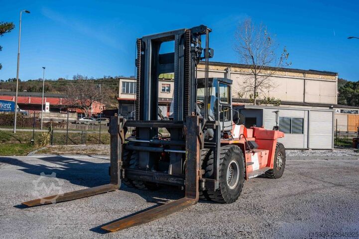 Heavy Forklift - Diesel Kalmar DCF 330-12 LB