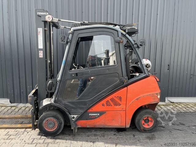 Treibgasstapler Linde H25T-02