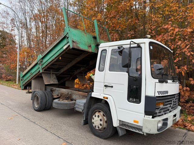 Tipper truck VOLVO FL611