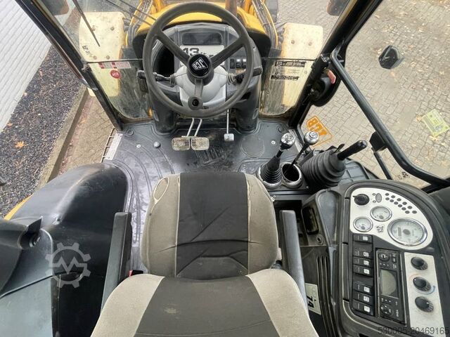 Bagger-/Lade-Kombination JCB 4 CX    2005