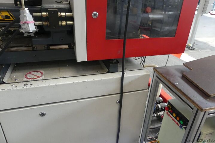FERROMATIK MILACRON K-TEC 40 FERROMATIK MILACRON K-TEC 40