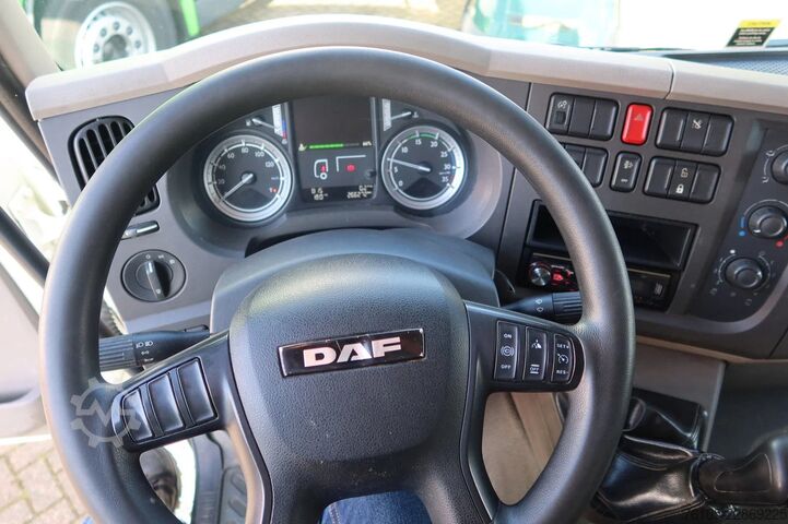 Schiebeplane DAF LF 250 LF250 FA Schuifzeil +Dhollandia 1500 kg