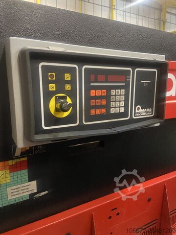 Hydraulische Guillotineschere AMADA PROMECAM GS 630 CNC PNEUMATIC SHEET SUPPORTS