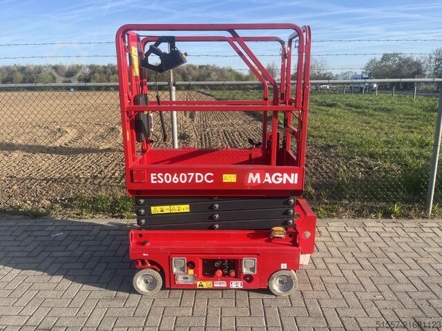 Scissor lift MAGNI ES0607DC | 2023