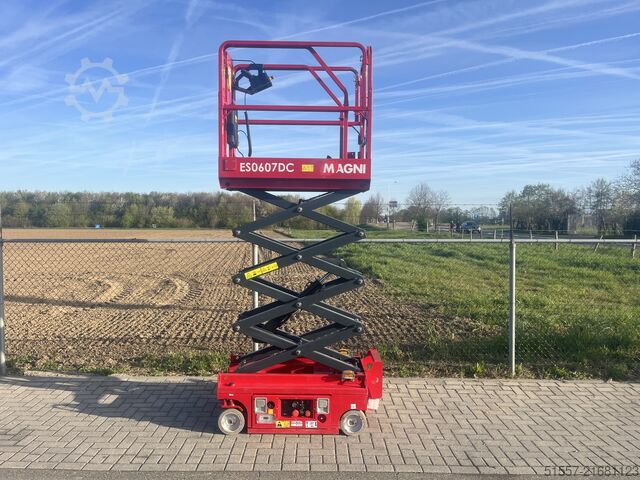 Scissor lift MAGNI ES0607DC | 2023