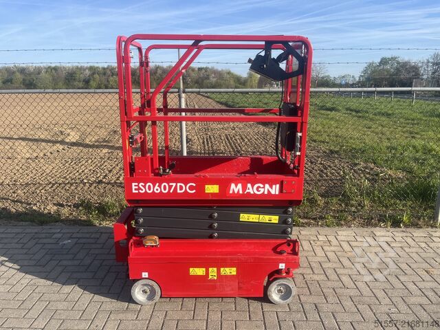 Scissor lift MAGNI ES0607DC | 2023