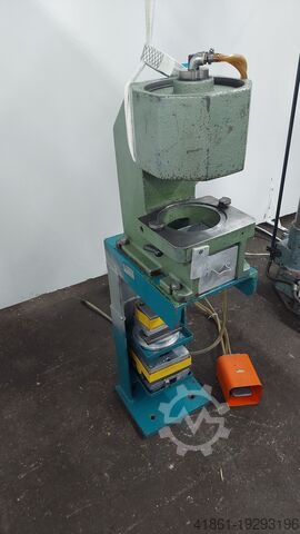 Hydr. Pneumatikstanze SCHÜCO 290 124