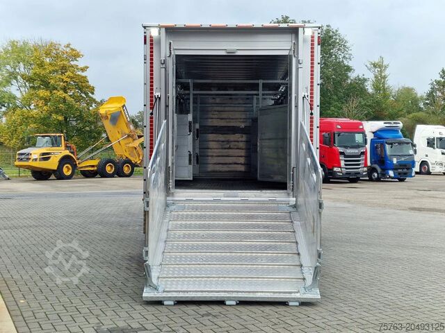 Viehtransport Pezzaioli 1 deck - Ventilation - 17.9M2 - Ramp - NEW box