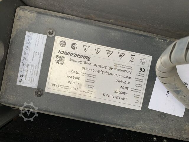 High Lift stacker Jungheinrich EJC112